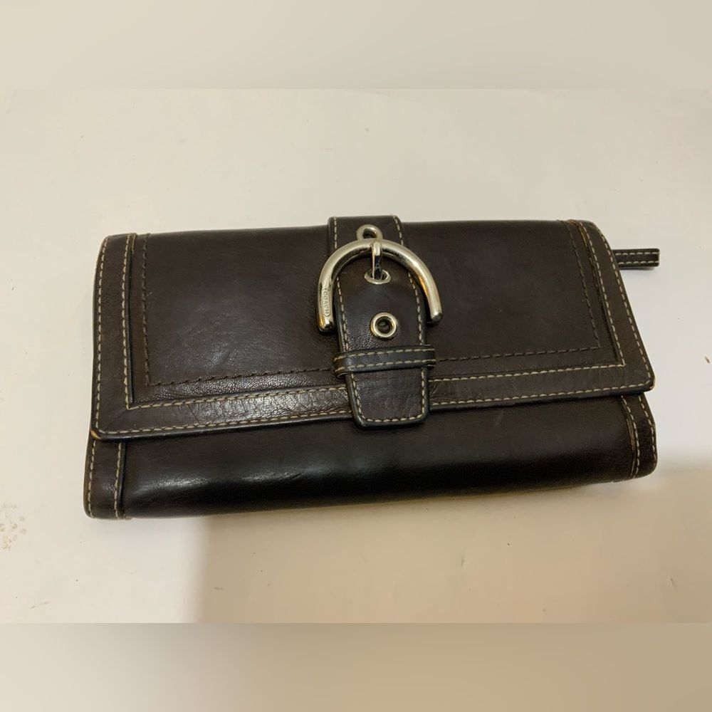 Coach Soho Vintage Trifold 7.5 X 4 Tan Interior Western Flair  LeatherY2K Wallet